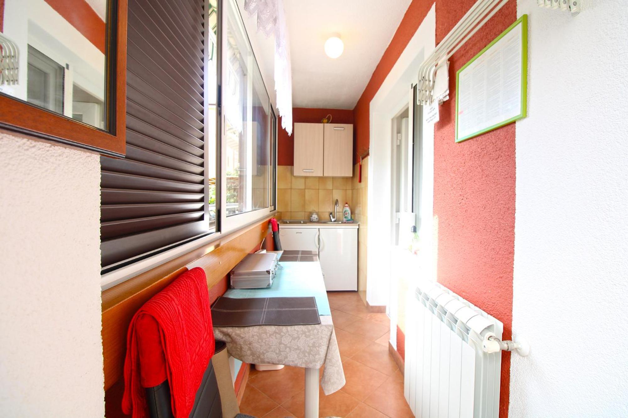 Apartments Fuma 161 Ровин Екстериор снимка