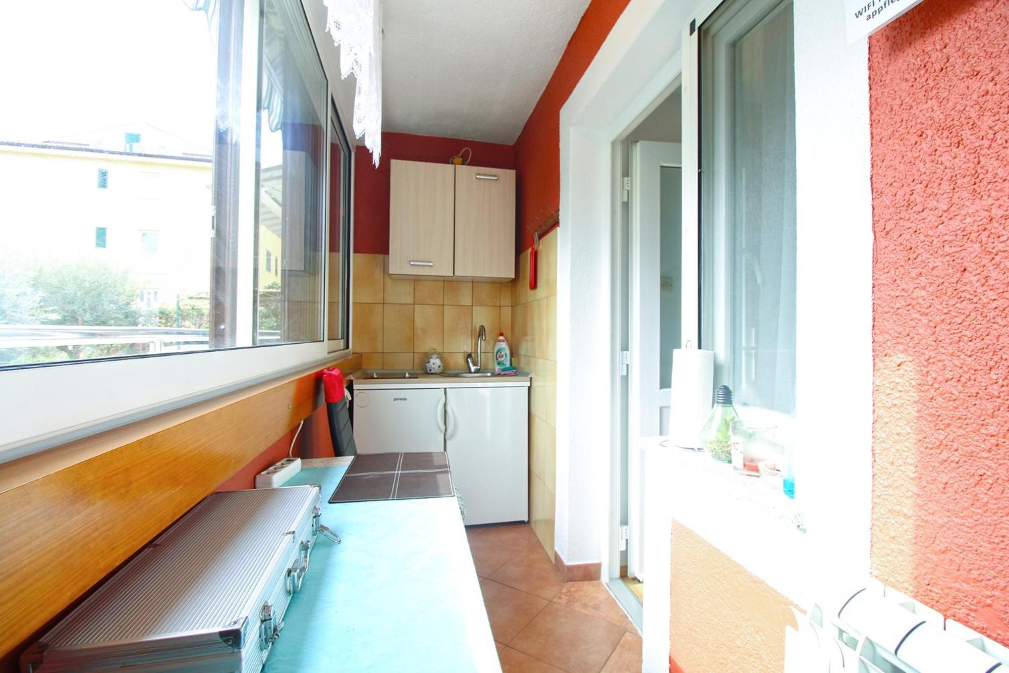Apartments Fuma 161 Ровин Екстериор снимка